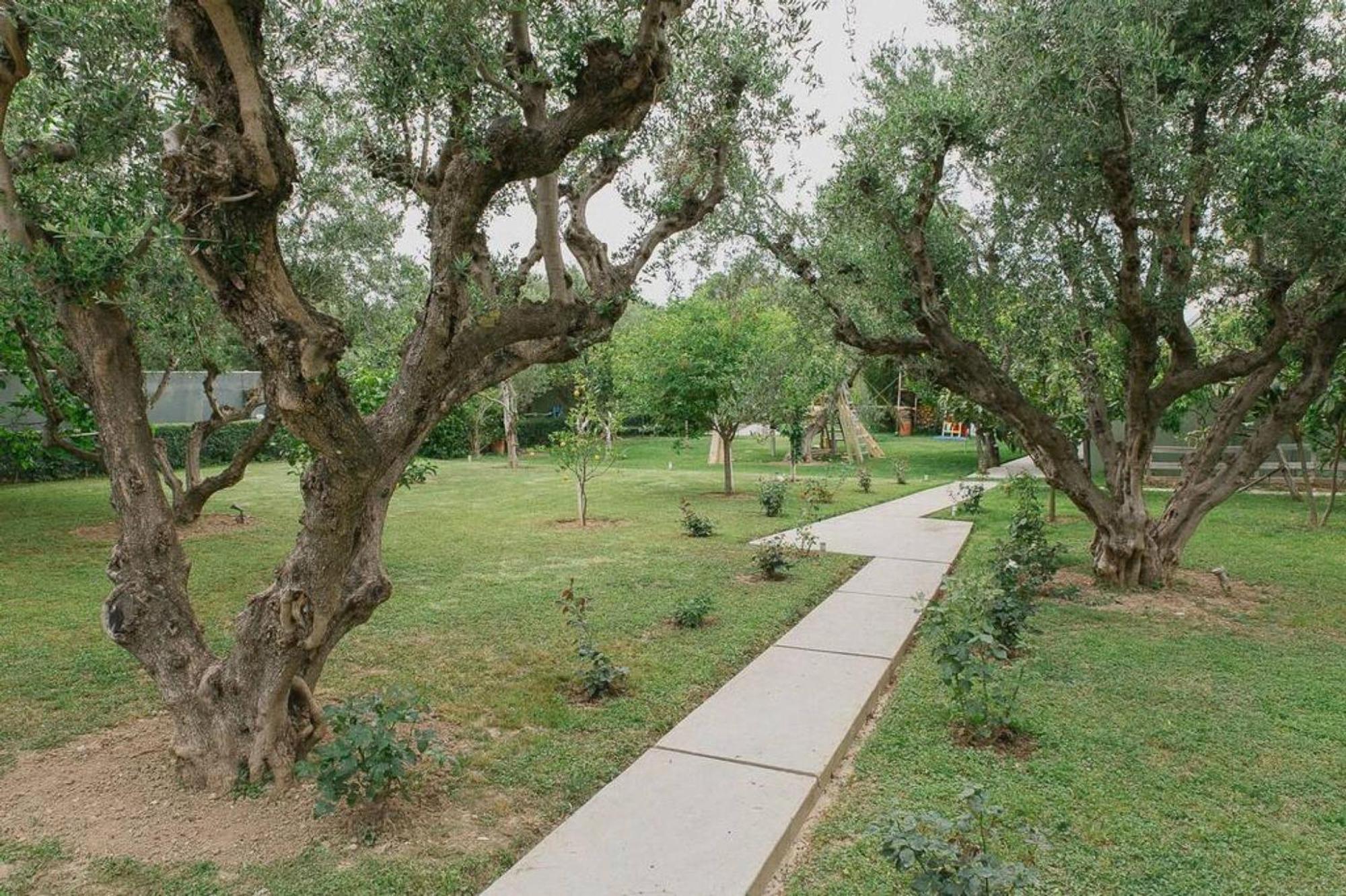 Unique Space With Garden And Garage Rio